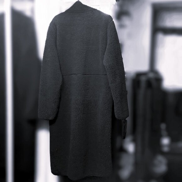 Women’s Longline "Teddy" Fleece Coat Black Size M Like New - Picture 2 of 9